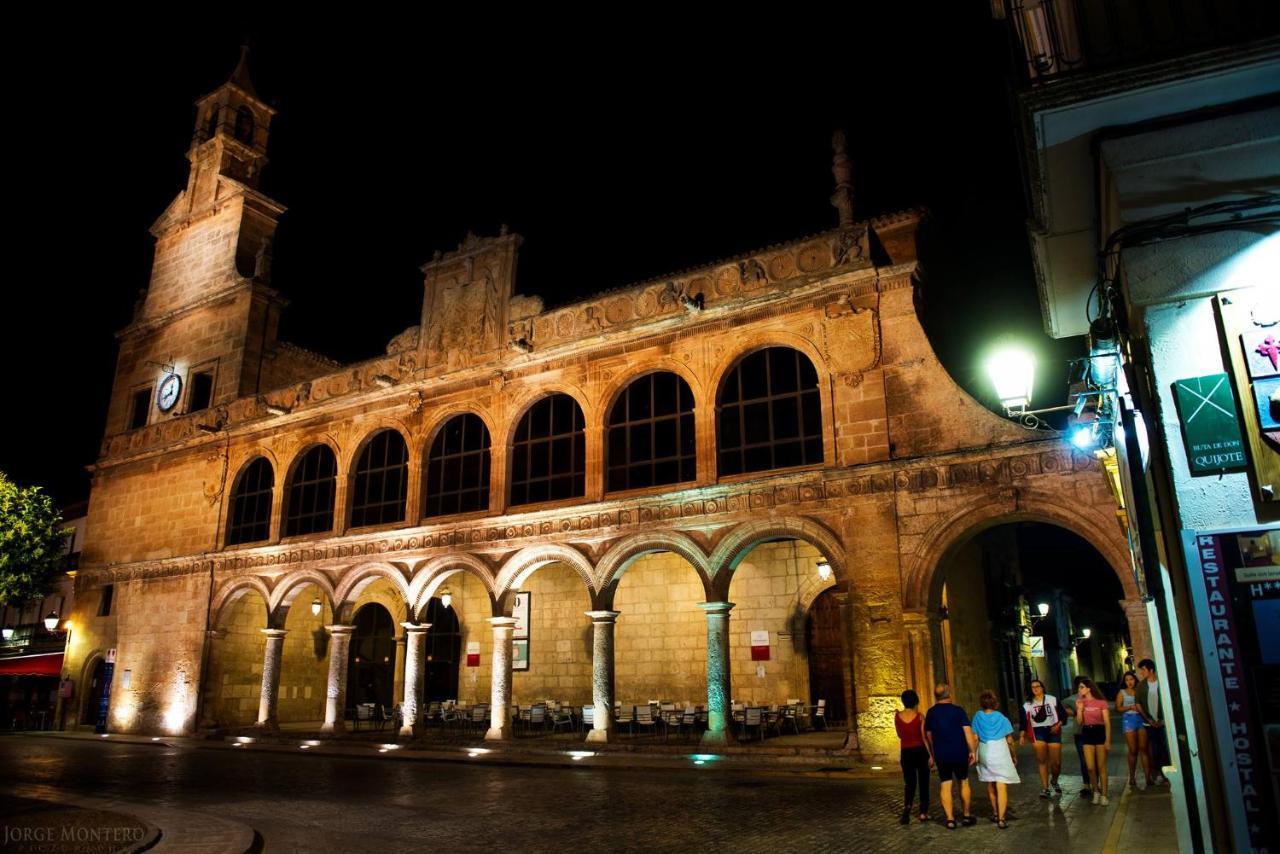 Hostal Nuevo Milan I San Clemente  Bagian luar foto